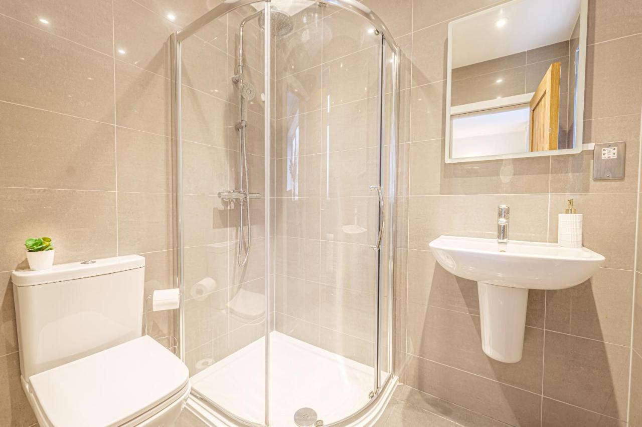 Stunning Family Apartments - Bromley Eksteriør bilde
